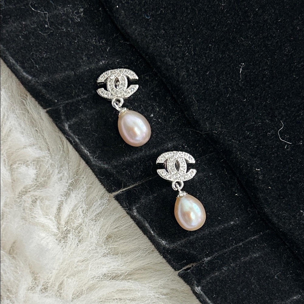 Lavender Freshwater Pearl Cubic Zirconia Teardrop Earrings
